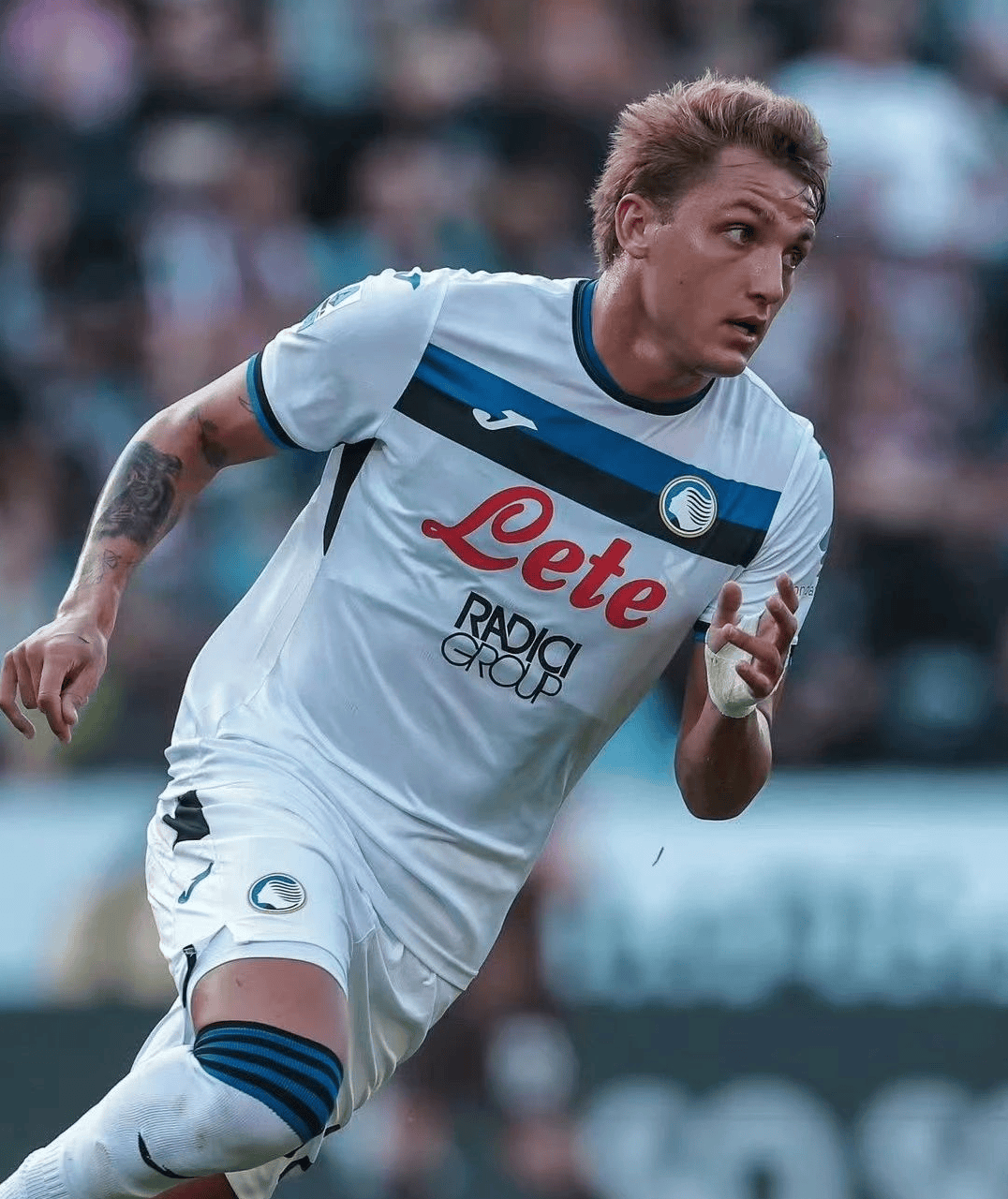 爱游戏赛前欧超杯传出新动向；休斯敦火箭状态回暖；管理层表态：气氛紧张；阵容厚度经受考验的简单介绍